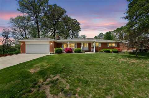 220 Parkmanor Drive, Columbia, IL 62236