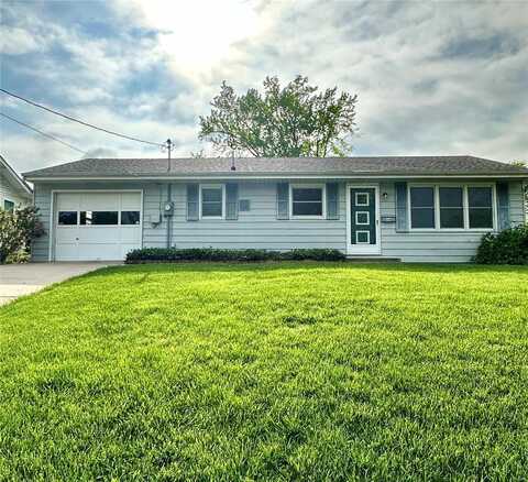 409 Crestview Drive, Union, MO 63084