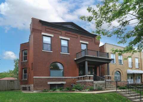 4030 Russell Boulevard, Saint Louis, MO 63110