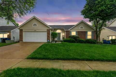 2460 Indiancup Drive, Florissant, MO 63033