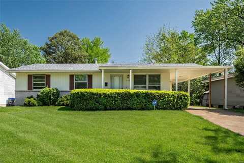525 Angelus Drive, Florissant, MO 63031