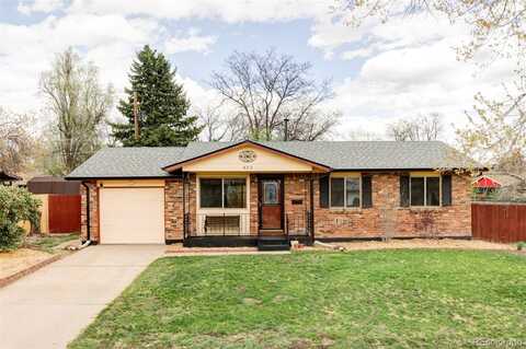 822 S Worchester Street, Aurora, CO 80012