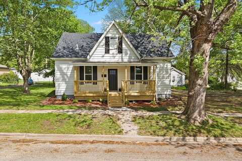 420 S Herman Street, Lebanon, IL 62254