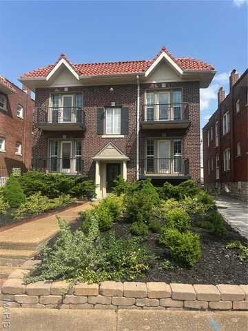 916 Eastgate Avenue, Saint Louis, MO 63130