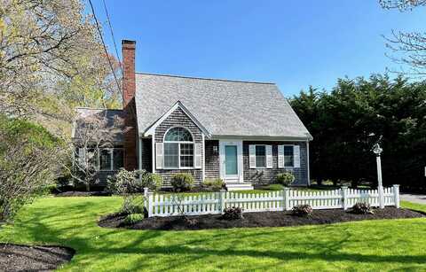 108 Pond Street, West Dennis, MA 02670