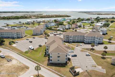 650 Cedar Point Boulevard, Cedar Point, NC 28584