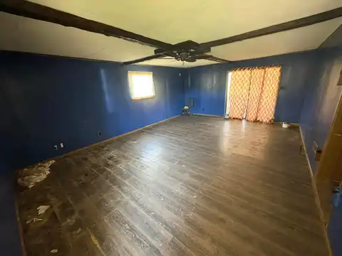 211 E Main Street, Zanesville, OH 43701