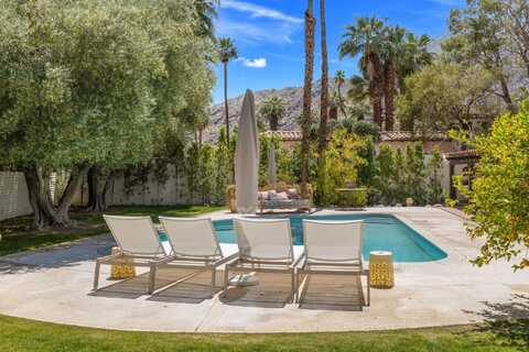 435 W Vereda Sur, Palm Springs, CA 92262