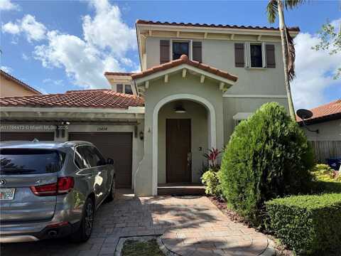 15434 SW 175th St, Miami, FL 33187