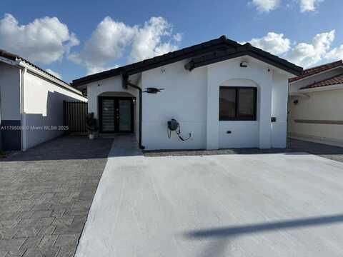 2837 W 75th St, Hialeah, FL 33018