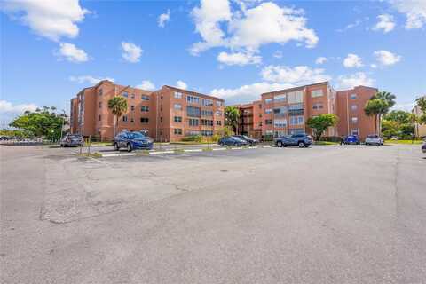 2861 Somerset Dr, Lauderdale Lakes, FL 33311