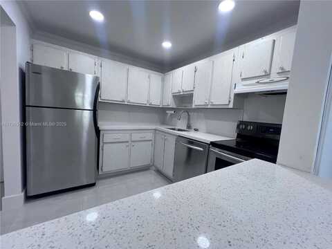 16950 W Dixie Hwy, North Miami Beach, FL 33160