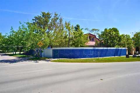 19651 NE 22nd Ave, Miami, FL 33180