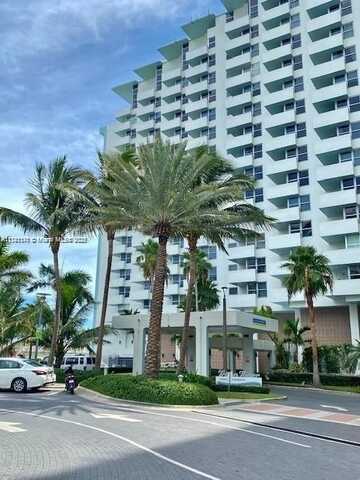 2899 Collins Ave, Miami Beach, FL 33140