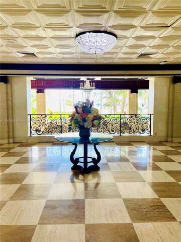 undefined, Hallandale Beach, FL 33009