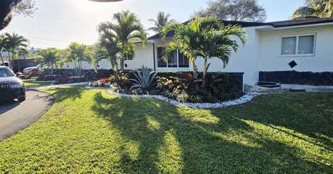 15410 SW 272nd St, Homestead, FL 33032