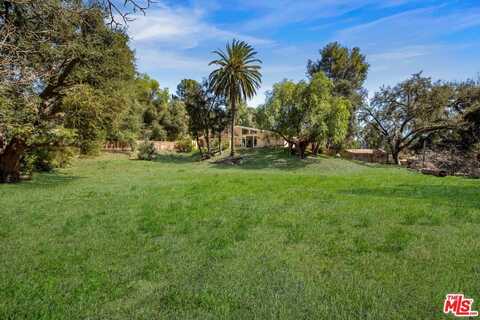 2457 Liberty Ln, Topanga, CA 90290