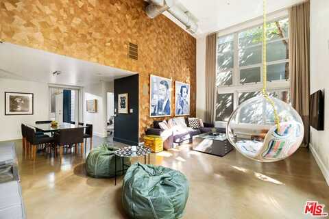 1037 N Laurel Ave, West Hollywood, CA 90046