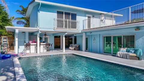 3407 Beacon St, Pompano Beach, FL 33062