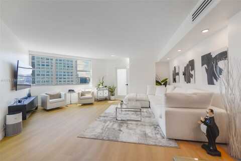 801 Brickell Bay Dr, Miami, FL 33131