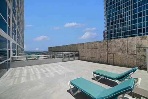 6801 Collins Ave, Miami Beach, FL 33141