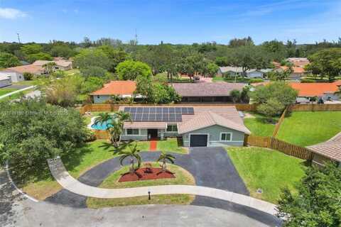 5530 SW 113th Ave, Cooper City, FL 33330