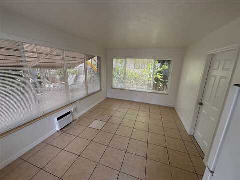 undefined, Fort Lauderdale, FL 33304