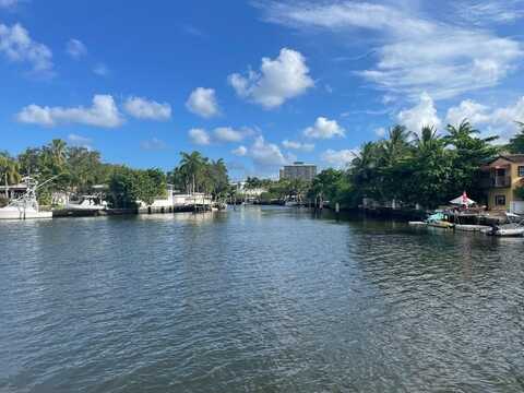 860 NE 78th St, Miami, FL 33138