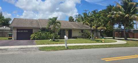 1701 NW 43rd St, Oakland Park, FL 33309