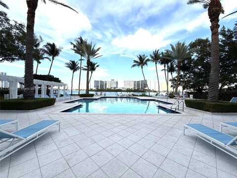 3255 NE 184th St, Aventura, FL 33160