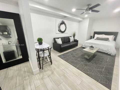 170 NE 60th St, Oakland Park, FL 33334