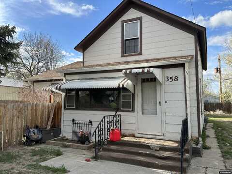 358 E 5th Avenue, Torrington, WY 82240
