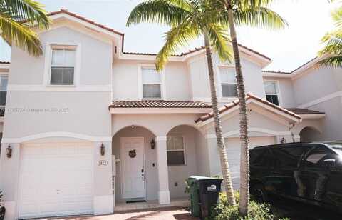 1022 NE 208th St, Miami, FL 33179