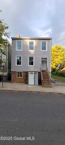 69 second Street, Albany, NY 12210