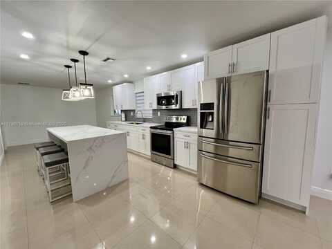 10356 SW 11th Ter, Miami, FL 33174