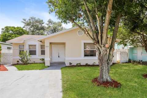 525 N 20th Ave N, Lake Worth, FL 33460