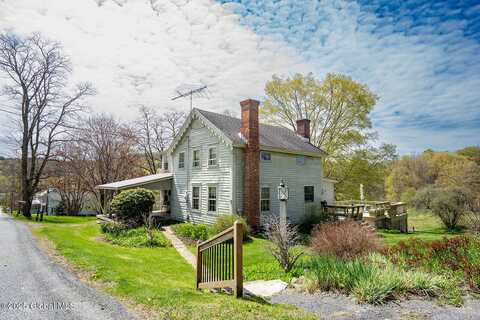 807 County Route 64, Salem, NY 12873