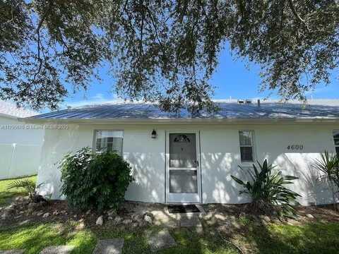 4600 SW 9 th, Cape Coral, FL 33914
