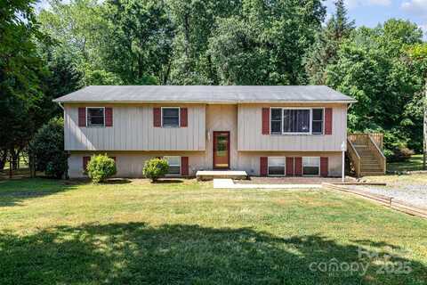 154 Seven Oaks Lane, Statesville, NC 28677