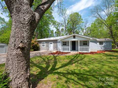 105 Strickland Lane, Bessemer City, NC 28016