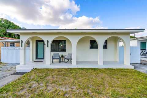 617 W 33rd St, Hialeah, FL 33012