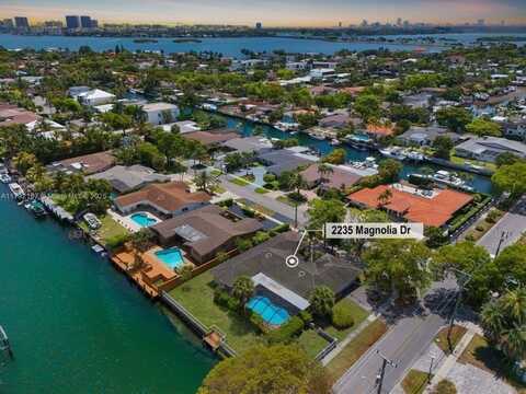 2235 Magnolia Dr, North Miami, FL 33181
