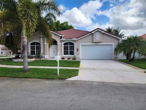18361 NW 10th St, Pembroke Pines, FL 33029