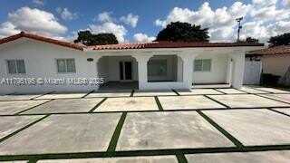 9855 SW 26th Ter, Miami, FL 33165