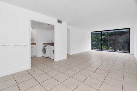 1450 Brickell Bay Dr, Miami, FL 33131