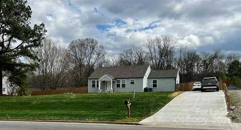 1308 Old Concord Road, Salisbury, NC 28146