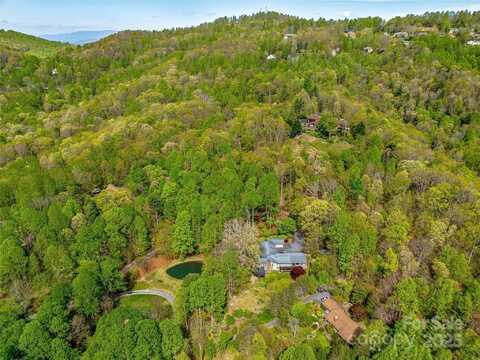 74 Solar Lane, Hendersonville, NC 28739