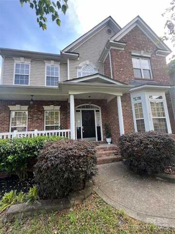 715 Larimer Lane, Charlotte, NC 28262