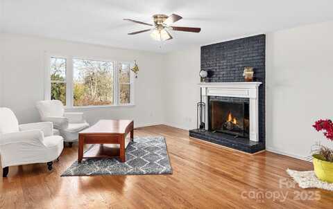 950 Blanton Street, Columbus, NC 28722