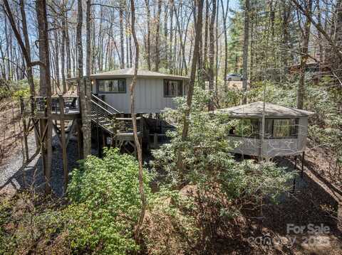 420 S Sequoyah Lane, Brevard, NC 28712